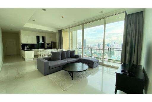 Luxurious 2-BR Royce Condo in Watthana for Rent