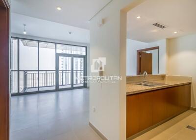 Spacious Living  Vacant  High Floor  Best Price