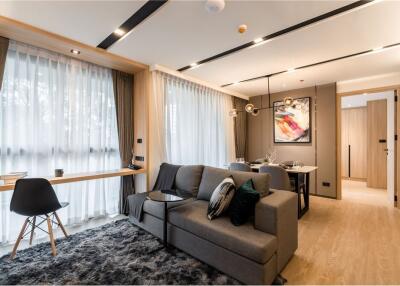 For rent brand new 2 bedrooms in luxury apartment Sukhumvit 63.