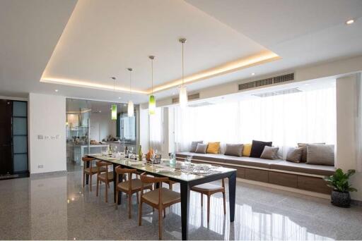 285 Sqm., 3 Beds, 3 Baths Condo listed for ฿ 92,000./Month