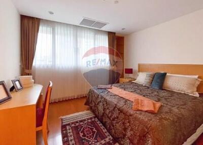 275 Sqm., Studio Condo listed for ฿ 130,000./Month