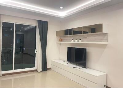 Luxurious 2BR Condo in Central Phaya Thai, Bangkok