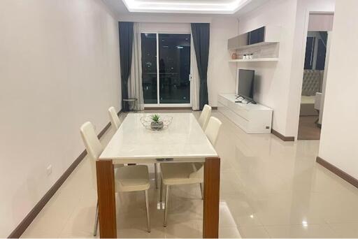 Luxurious 2BR Condo in Central Phaya Thai, Bangkok