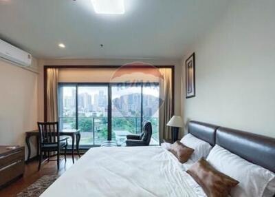 90 Sqm., 2 Beds, 2 Baths Condo listed for ฿ 11,000,000.