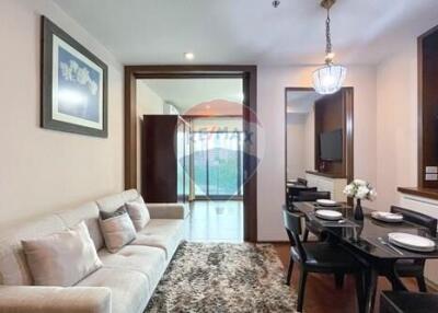 Duplex 2-bedrooms  next door to Thonglor BTS.