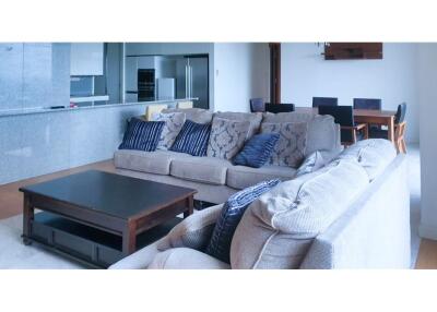 For Rent - 3 Bedrooms - The Met - High floor - BTS Chong Nonsi