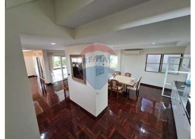 4-Bedroom Single House Near Suanluang Rama 9 Park and Paradise Park Mall