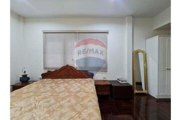 4-Bedroom Single House Near Suanluang Rama 9 Park and Paradise Park Mall