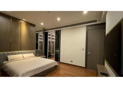 For Sale:  3 Bedrooms Brand New Condominium at Q1 Sukhumvit