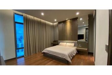 For Sale:  3 Bedrooms Brand New Condominium at Q1 Sukhumvit