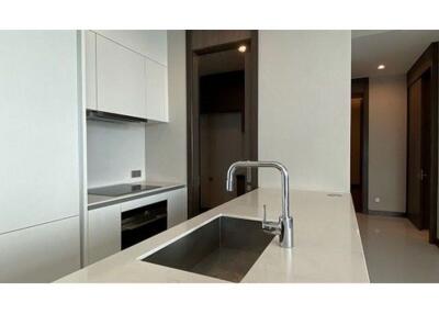 For Sale:  3 Bedrooms Brand New Condominium at Q1 Sukhumvit