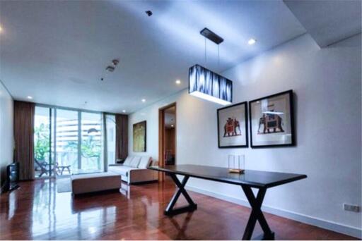 Stunning 2 Bedroom Apartment Asoke