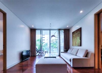 Stunning 2 Bedroom Apartment Asoke