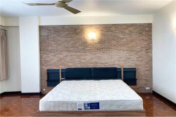 Spacious 3 Bedrooms for rent in Sukhumvit 11