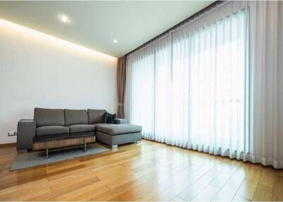 Large 2BR near BTS in Sathorn.