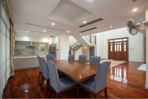 For Rent Single House 4 Bedrooms with private swimming pool in Sansiri Sukhumvit 67