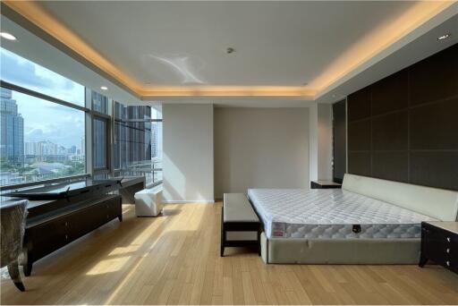 Exquisite Sukhumvit 59 Condo: 3BR, 4BA, For Rent