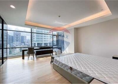 Exquisite Sukhumvit 59 Condo: 3BR, 4BA, For Rent