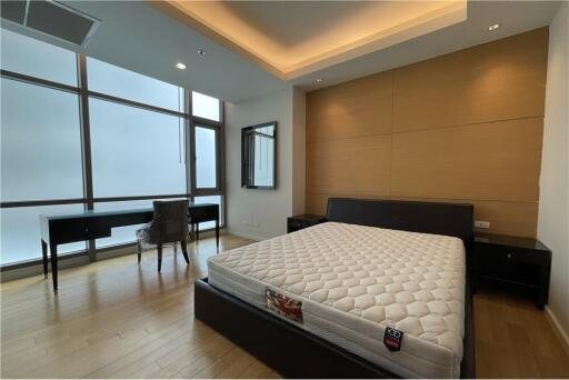 Experience Luxury Living in the Heart of Thonglor with our Brand New Trendy Apartment