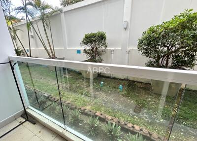 1 Bath in Pratumnak for 900,000 THB CS9597