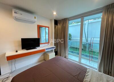 1 Bath in Pratumnak for 900,000 THB CS9598