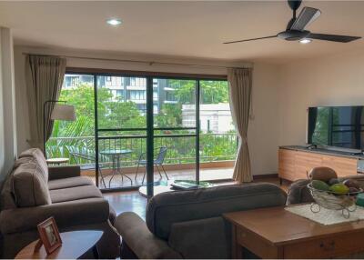 homey 3 bedroom for rent in sathon area