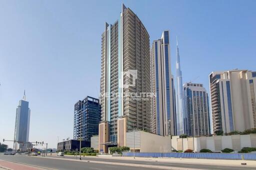 Modern Living  Balcony with Views  Close to Mall