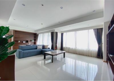 For Sale with Tenant: 2 Bedrooms at The Emporio Place