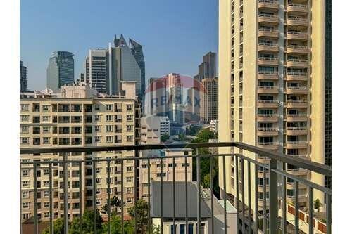 2 bed room for rent BTS phrompong Sukhumvit 24