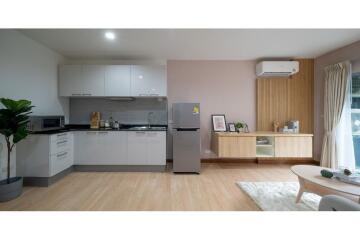 For sale: Newly renovated 2-bedroom condo at The Seed Musee Sukhumvit 26.