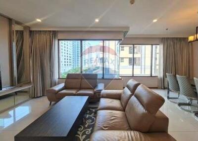 Spacious Sukhumvit Condo 3 Beds+Maid