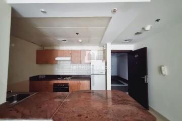 Near Metro Station  Large Balcony Fitted Kitchen