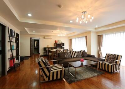 For RENT  3-Bed Condo in Bangkok