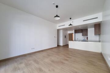 Spacious Layout  2BR  Vacant  Luxury Living