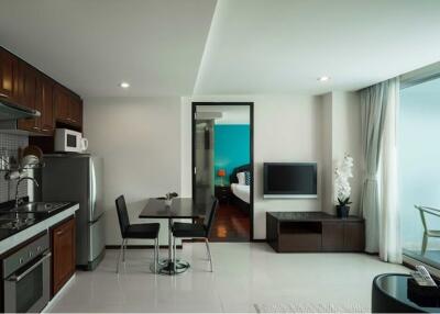 "Luxury 2-Bed Condo in Silom Lofts, Bangkok: Rent Now"