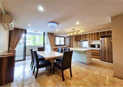 For Sale 3BR Condo in Central Bangkok - D.S. Tower 2"