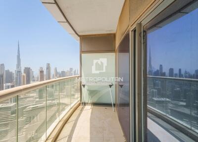 Fully furnished  High floor  Well-Maintained