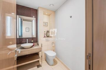 Fully furnished  High floor  Well-Maintained