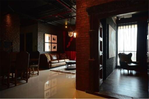 For Rent luxury loft 3 bedrooms @Aguston Sukumvit 22