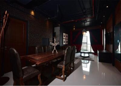 For Rent luxury loft 3 bedrooms @Aguston Sukumvit 22