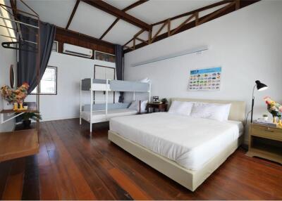 For Rent: Charming Canal House Sukhumvit - Spacious 2-Story Home