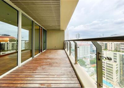 For Rent: Newly Renovated 2-Bedroom Unit with City View at The Lakes