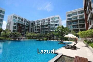 THE SEACRAZE : Nice 2 Bed condo near the beach