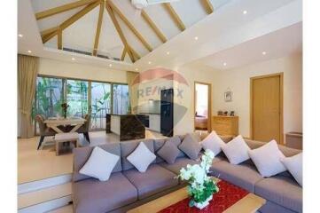 Trichada Tropical, luxury Bangtao, Phuket Villa, UWC Thailand