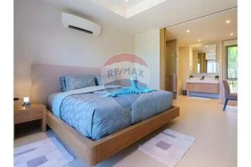 Trichada Tropical, luxury Bangtao, Phuket Villa, UWC Thailand