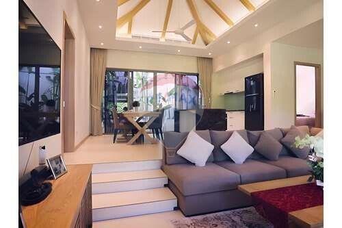 Trichada Tropical, luxury Bangtao, Phuket Villa, UWC Thailand