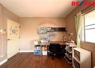 96 Sqm., 3 Beds Townhouse listed for ฿ 1,600,000.