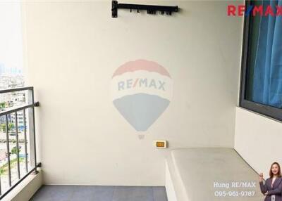 33 Sqm., 1 Bed Condo listed for ฿ 3,150,000.