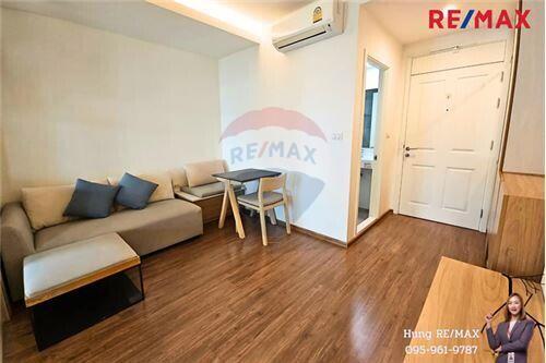 33 Sqm., 1 Bed Condo listed for ฿ 3,150,000.