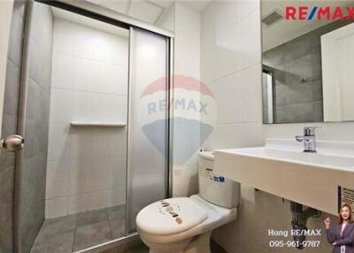 33 Sqm., 1 Bed Condo listed for ฿ 3,150,000.